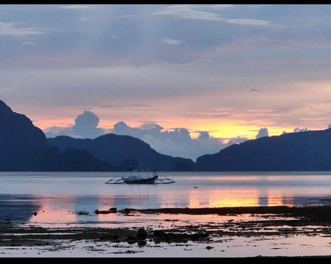 Hotel Stunning Republic El Nido Esterno foto